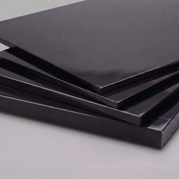 POM-C NERO